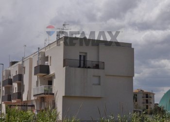 Edificio all\'aperto - Apartment VIA DELLE MAGNOLIE
 
42, Comiso - photo 1
