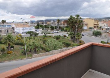 Balcone - Apartment VIA DELLE MAGNOLIE
 
42, Comiso - photo 18
