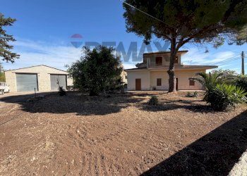 Casa all\'aperto - Villa VIA ROCCIOLA SCROFANI
 
106, Modica - foto 2