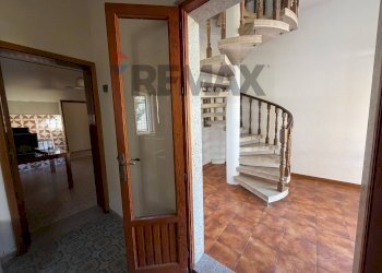 Scale - Villa via Rocciola Scrofani
 
106, Modica - foto 12