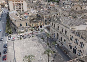 Edificio all\'aperto - Appartamento Corso Umberto I
 
8, Modica - foto 3
