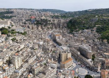 Vista delle montagne - Appartamento Corso Umberto I
 
8, Modica - foto 10