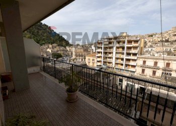 Balcone - Appartamento Corso Umberto I
 
8, Modica - foto 18