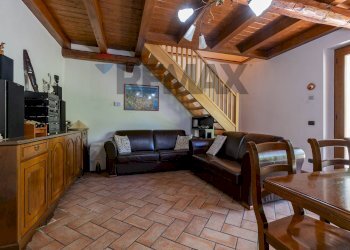Sala da pranzo - Villa via Pandorè, Montegrino Valtravaglia - photo 7