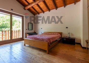 Camera / camera da letto - Villa via Pandorè, Montegrino Valtravaglia - photo 21