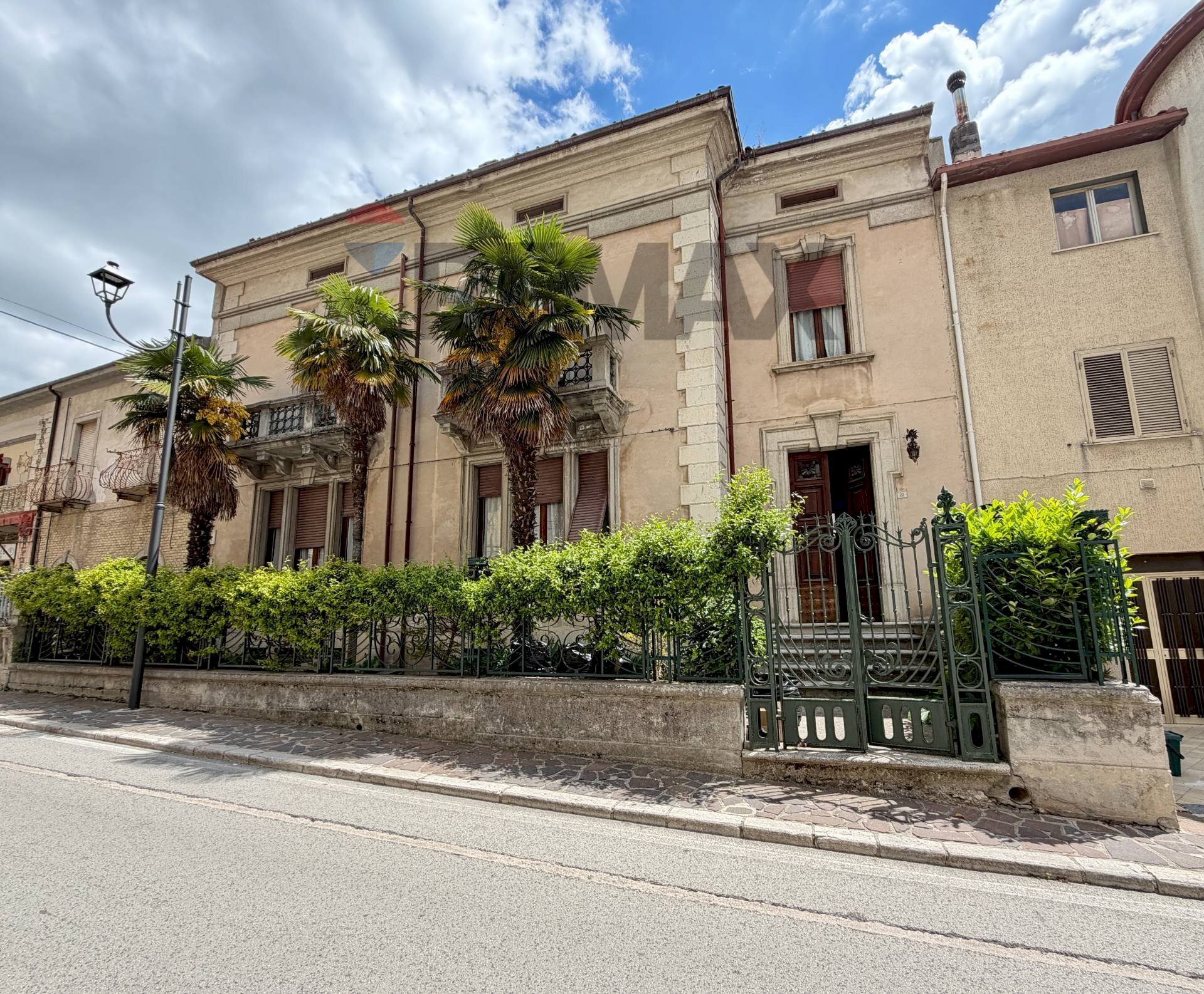 Casa all\'aperto - Semi-detached house corso italia
 
22, Castelmauro - photo 1