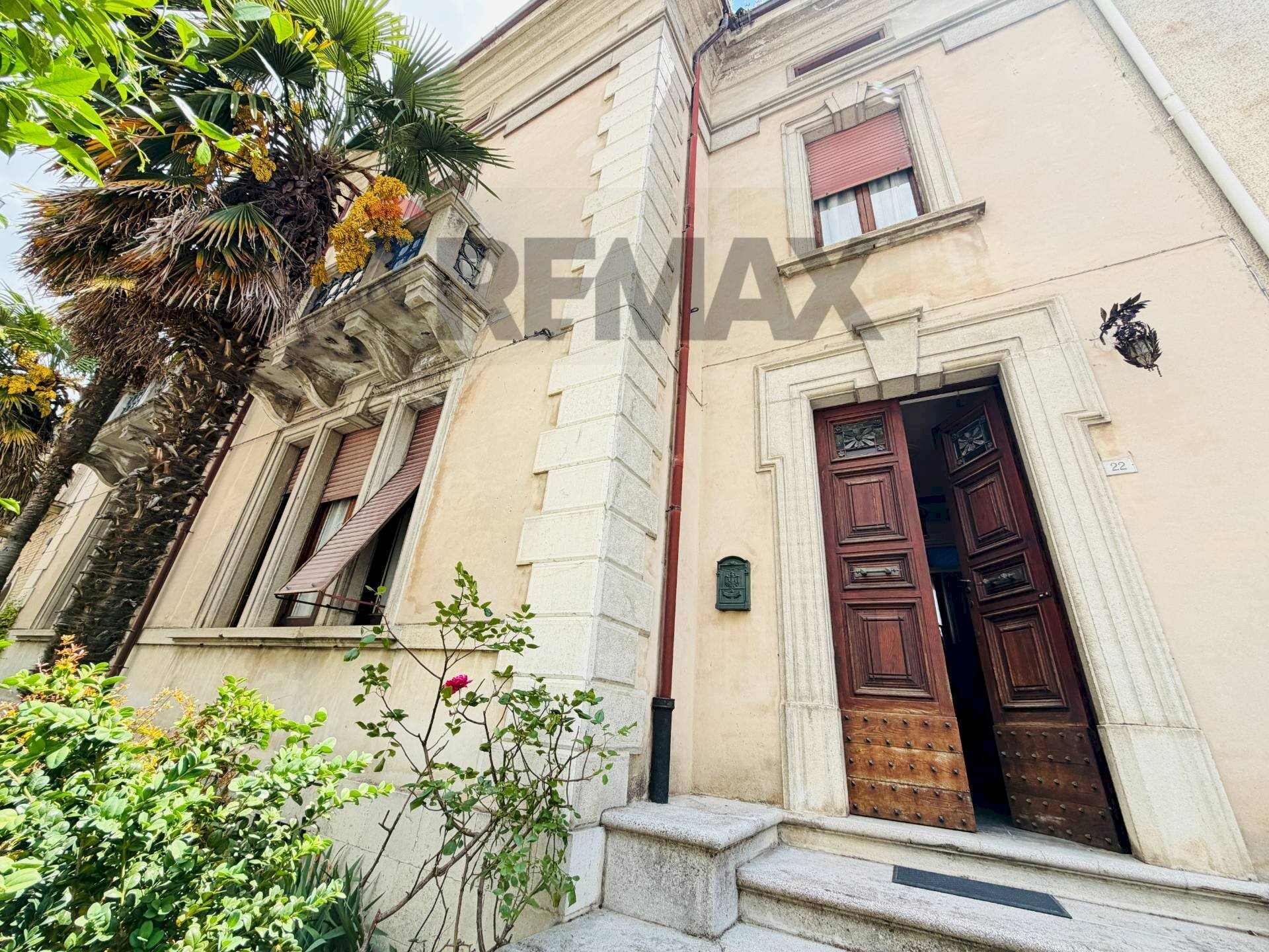 Edificio all\'aperto - Semi-detached house corso italia
22, Castelmauro - photo 3