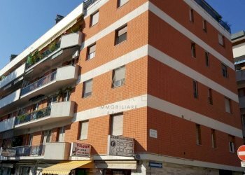 Foto 1 - Three-room apartment via Muzio Pansa
 
12, Chieti - photo 1