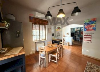 Sala da pranzo - Villa Strada Franzullo
 
137, Martina Franca - foto 15