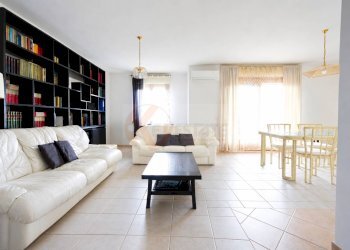 Foto 4 - Terraced Villa Via Ciasca
 
32, Sassari - photo 4