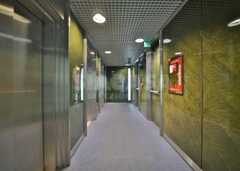Foto 3 - Ufficio VIA TORRI BIANCHE
9, Vimercate - foto 3