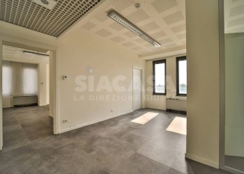 Foto 4 - Ufficio VIA TORRI BIANCHE
9, Vimercate - foto 4