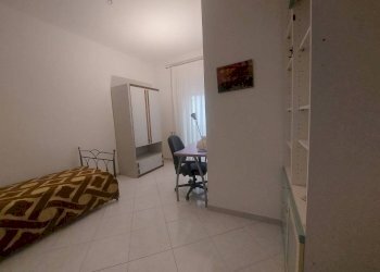 Camera da letto - Non-buildable land Taranto - photo 20