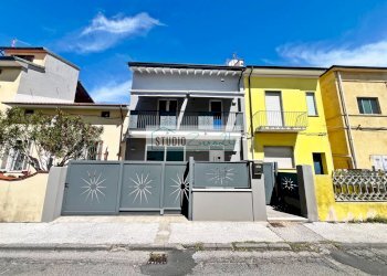 Foto 1 - Casa semi indipendente Via Paolo Savi, Viareggio - foto 1