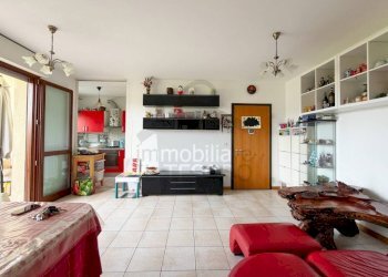 Soggiorno - Four-room apartment via Formignana, Rimini - photo 3