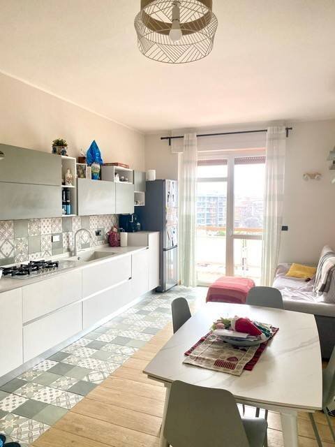 Cucina - Three-room apartment via Mombarcaro, 101, Torino (neighborhood Santa Rita) - photo 1