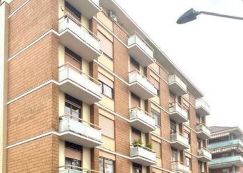 Facciata - Three-room apartment via Mombarcaro, 101, Torino (neighborhood Santa Rita) - photo 30