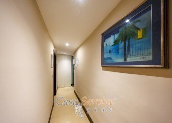 Corridoio - Three-room apartment Riviera Cristoforo Colombo, Gallipoli - photo 14