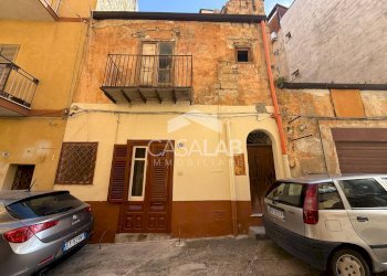 Foto 1 - Appartamento Via Discesa Dei Fiori
 
20, Carini - foto 1