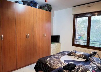 Camera da letto - Quadrilocale via Martiri di Monte Sole, 9, Bologna (zona Bolognina) - foto 17