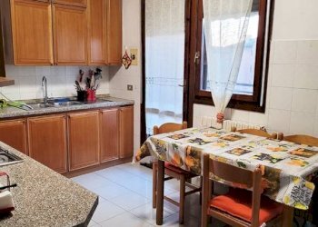 Cucina - Quadrilocale via Martiri di Monte Sole, 9, Bologna (zona Bolognina) - foto 1