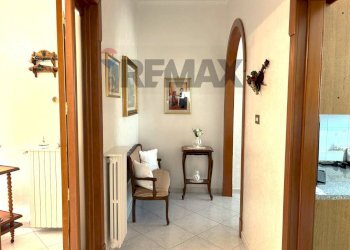 Hall / corridoio - Four-room apartment VIA PAPA GIOVANNI XXIII
 
20, Trani - photo 2