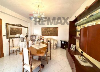 Sala da pranzo - Four-room apartment VIA PAPA GIOVANNI XXIII
 
20, Trani - photo 9