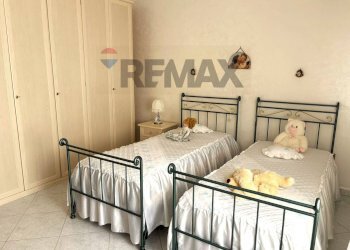 Camera / camera da letto - Four-room apartment VIA PAPA GIOVANNI XXIII
 
20, Trani - photo 24