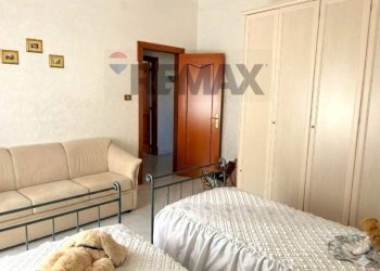 Camera / camera da letto - Four-room apartment VIA PAPA GIOVANNI XXIII
 
20, Trani - photo 25