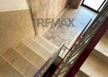 Scale - Four-room apartment VIA PAPA GIOVANNI XXIII
 
20, Trani - photo 33