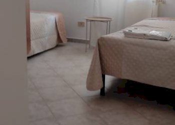 Camera da letto - Four-room apartment via Luca Goldoni, Castellammare del Golfo - photo 14