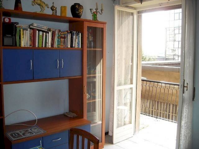 Soggiorno - Bilocale viale Romagna, 19, Cologno Monzese - foto 1