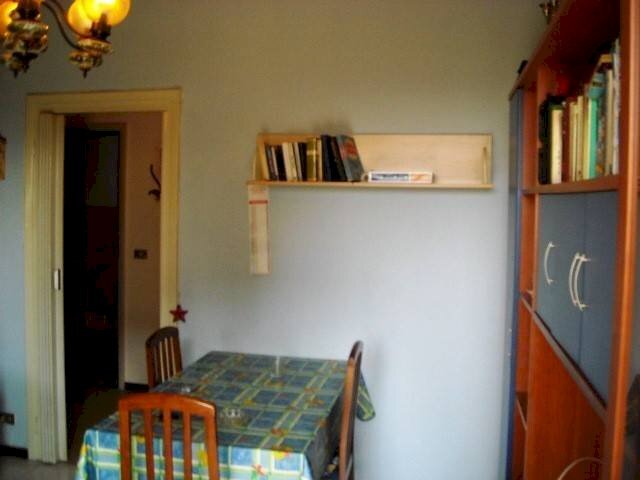 Soggiorno - Bilocale viale Romagna, 19, Cologno Monzese - foto 3