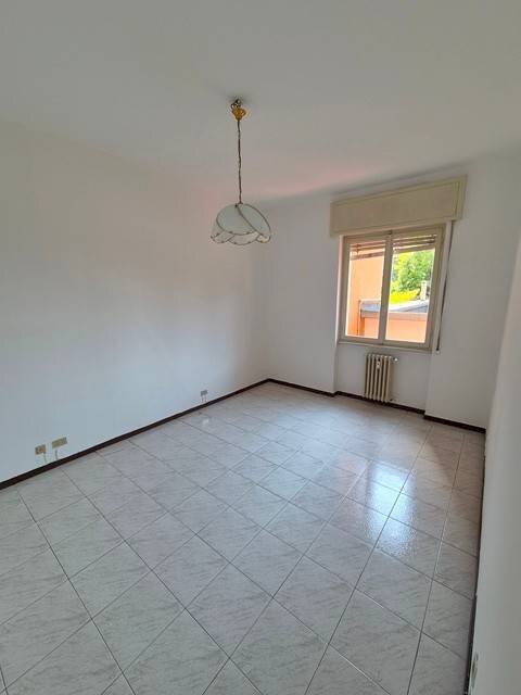 Camera da letto - Two-room apartment viale Romagna, 19, Cologno Monzese - photo 3