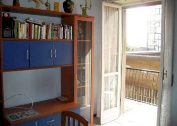 Soggiorno - Bilocale viale Romagna, 19, Cologno Monzese - foto 1