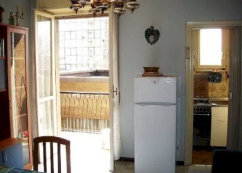 Soggiorno - Bilocale viale Romagna, 19, Cologno Monzese - foto 2