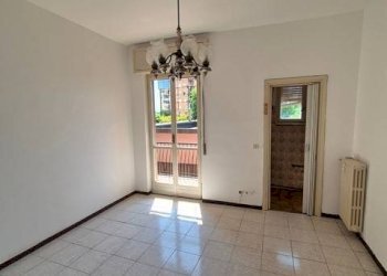 Soggiorno - Bilocale viale Romagna, 19, Cologno Monzese - foto 1