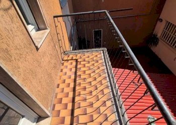 Balcone - Bilocale viale Romagna, 19, Cologno Monzese - foto 2