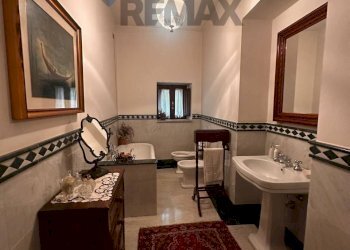 Bagno - villa principale P1 - Villa VIA KENNEDY
 
33, Marano Marchesato - foto 16
