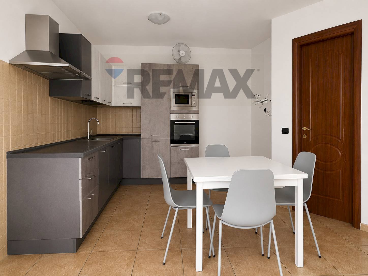 Cucina - Three-room apartment viale giacomo mancini
142, Cosenza - photo 3