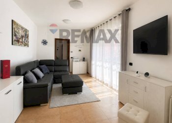 Soggiorno - Three-room apartment viale giacomo mancini
 
142, Cosenza - photo 2