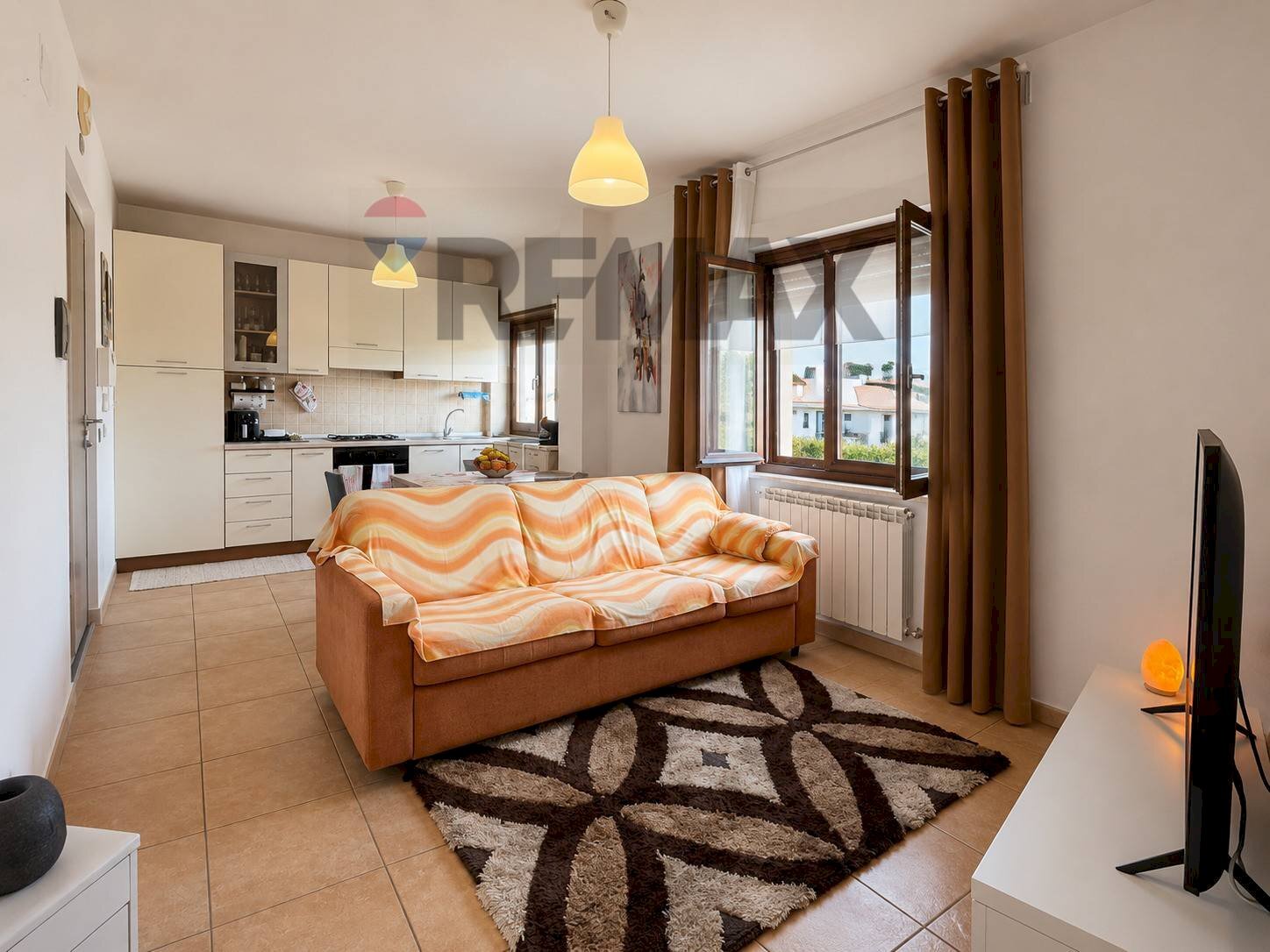 Soggiorno - Three-room apartment viale giacomo mancini
 
142, Cosenza - photo 1