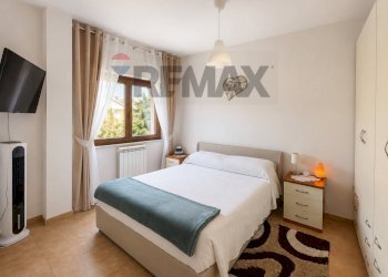 Camera / camera da letto - Three-room apartment viale giacomo mancini
 
142, Cosenza - photo 4