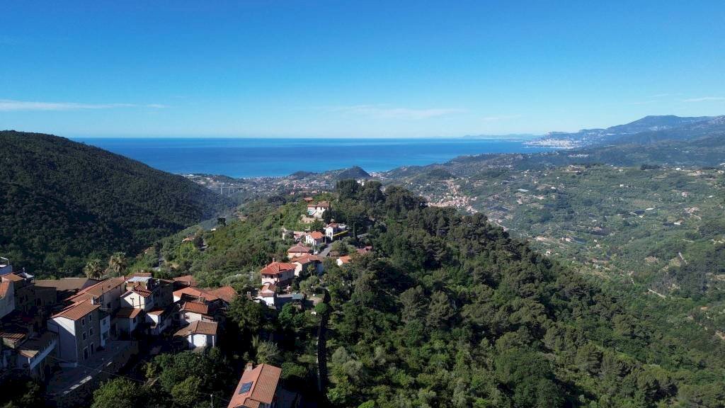 Vista - Casa indipendente via Miranda, 4, Seborga - foto 2