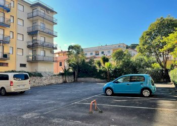 Foto 13 - Bilocale Via corsica
 
12, San Bartolomeo al Mare - foto 13