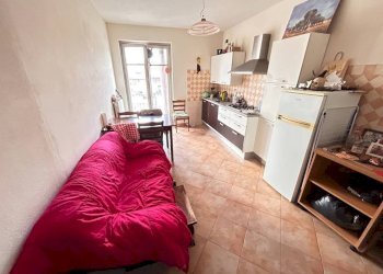 Cucina - Bilocale via Giovanni Lovera, 18, Borgo San Dalmazzo - foto 4
