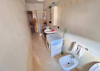 Bagno - Bilocale via Giovanni Lovera, 18, Borgo San Dalmazzo - foto 15