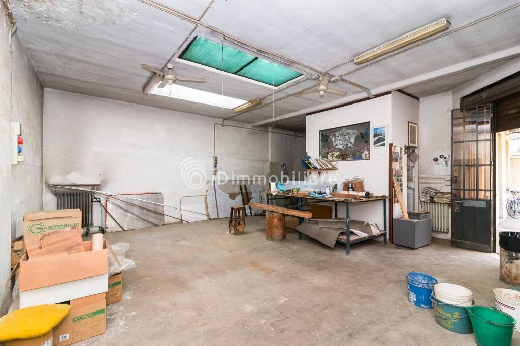 Magazzino - Shop corso Vercelli, 22, Torino (neighborhood Aurora) - photo 3