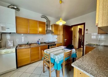 Cucina - Quadrilocale vicolo Borello, 10, Vigliano Biellese - foto 7