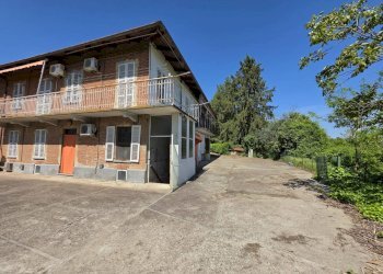 FACCIATA - Independent house Via Vadonia
9, Soglio - photo 42